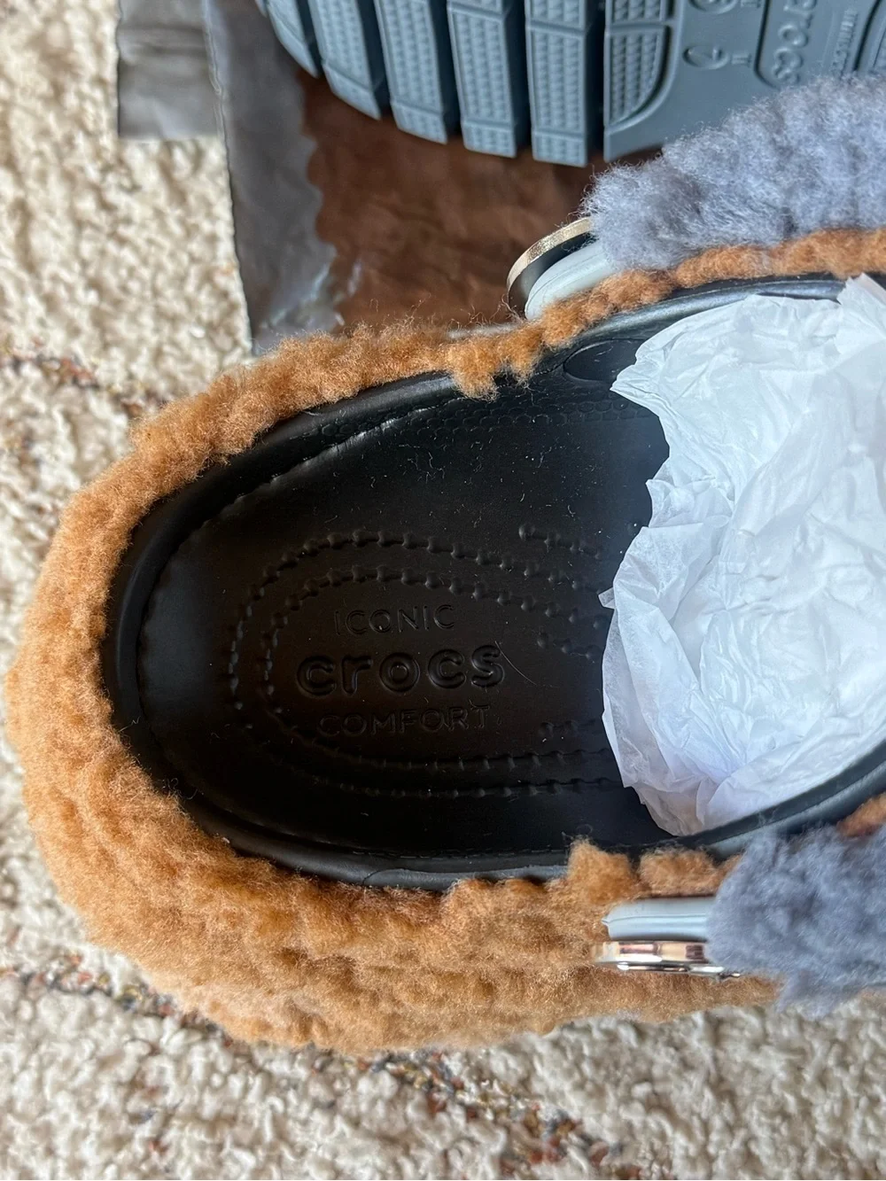 Lil Nas X x Crocs Mega Crush Brown Sherpa Clogs M5 W7 NWT 209508-088